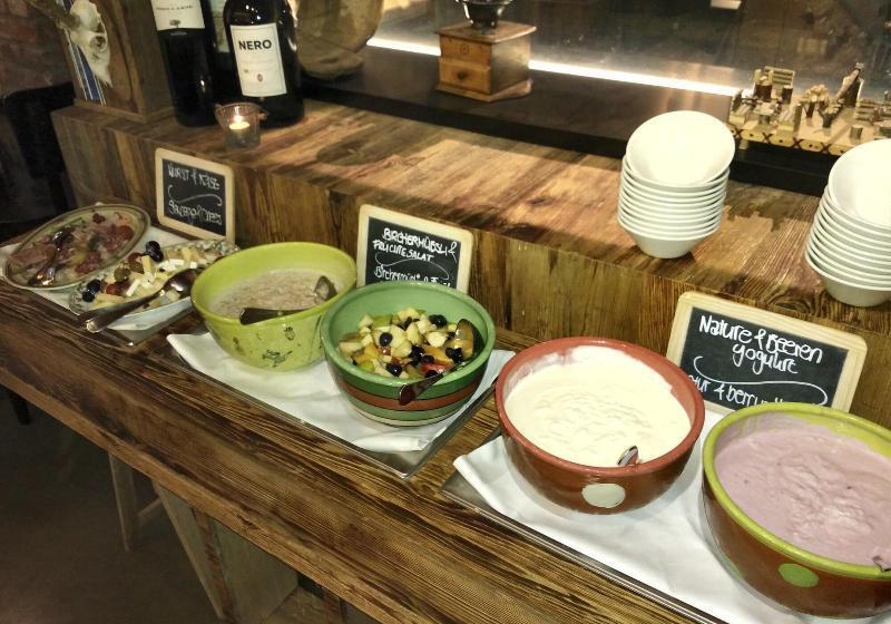 هتل Alpenblick Weggis Panorama & Alpen Chic