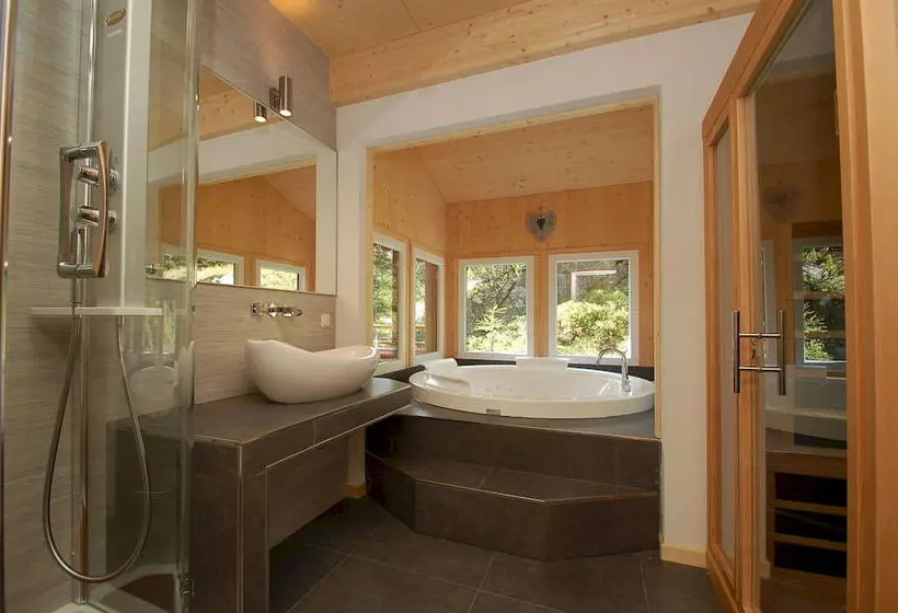 Отель Alpenpark Turracher Höhe