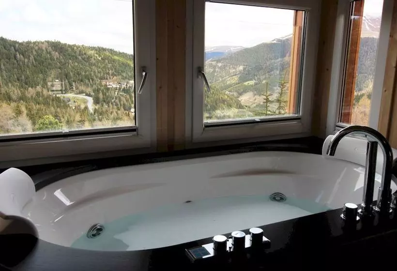 Отель Alpenpark Turracher Höhe