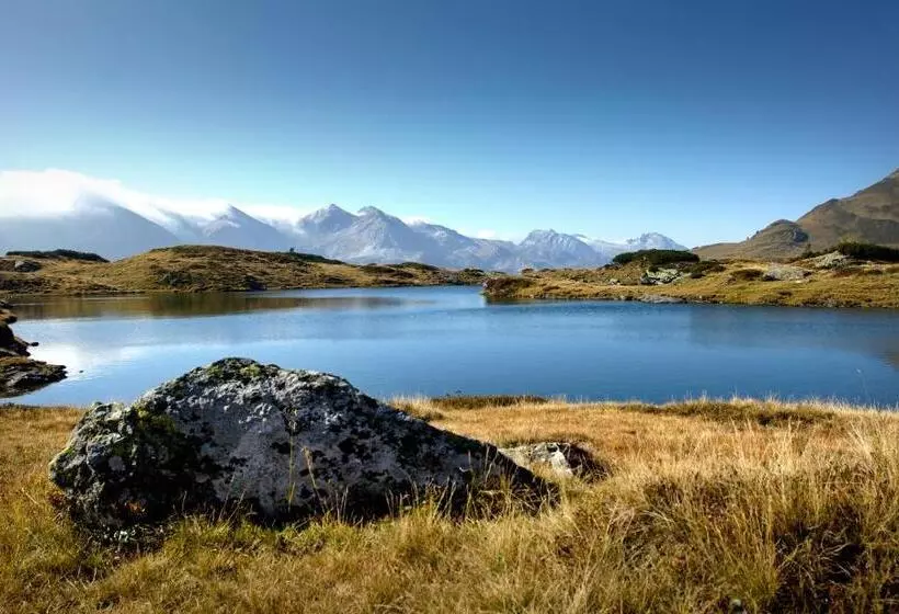 ホテル Alpin Life Resort Lürzerhof