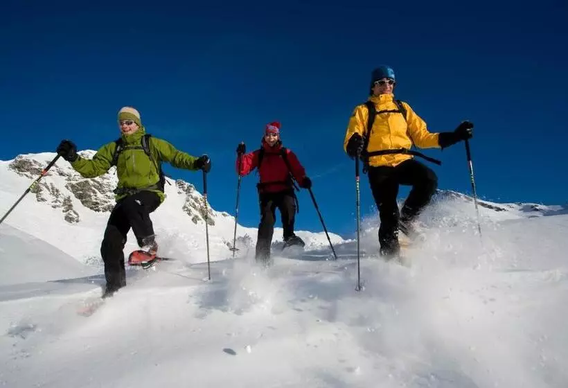 ホテル Alpin Life Resort Lürzerhof