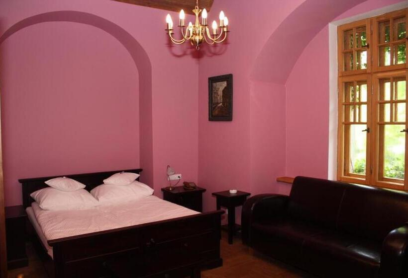 فندق Klasztor Cedynia