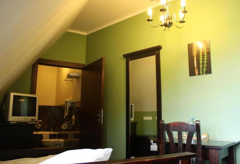 فندق Klasztor Cedynia