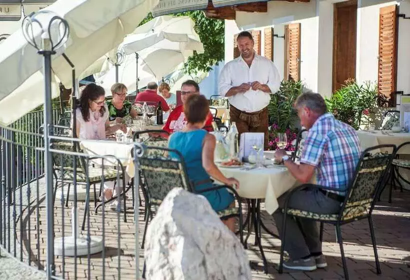 호텔 Mariasteinerhof