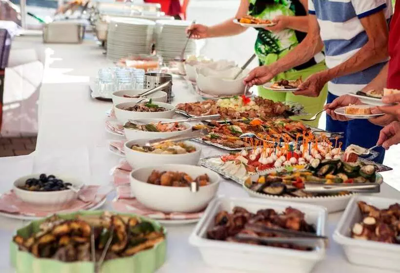 호텔 Mariasteinerhof