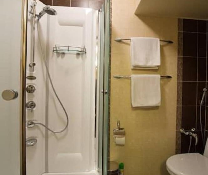 ホテル Na Dvoryanskoy