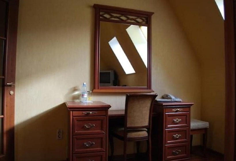 ホテル Na Dvoryanskoy