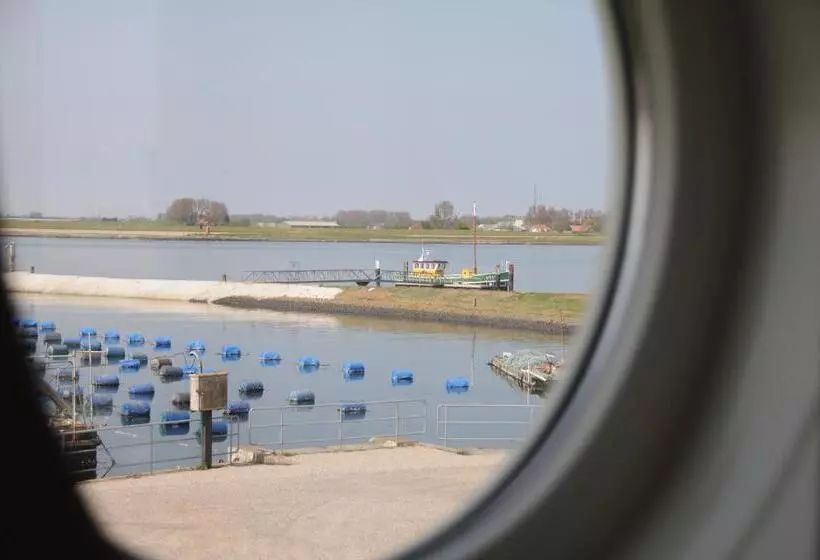 酒店 Residentie Oosterschelde