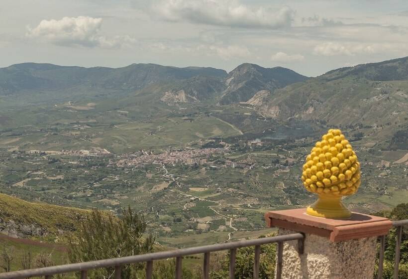 فندق Pigna D Oro Country