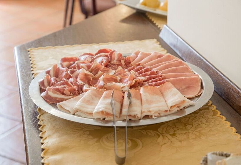 فندق Pigna D Oro Country