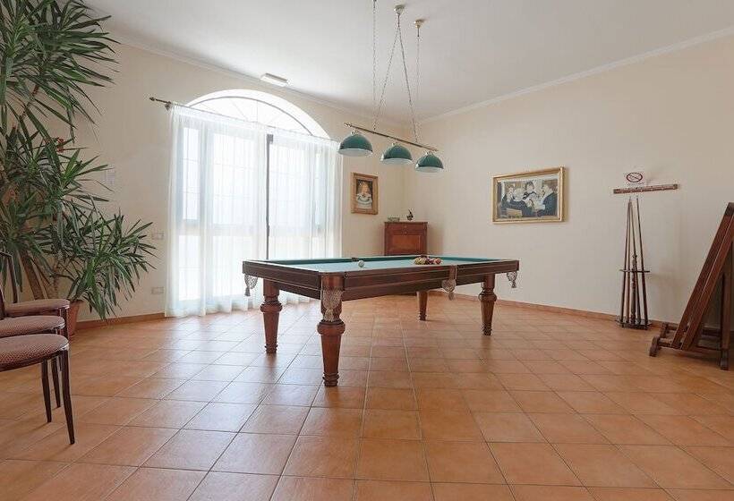 فندق Pigna D Oro Country