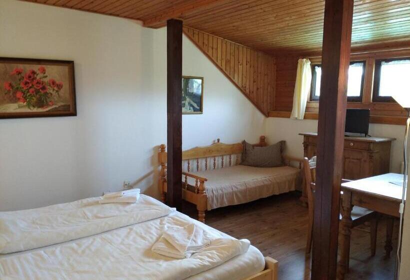 בית מלון כפרי V Nebi