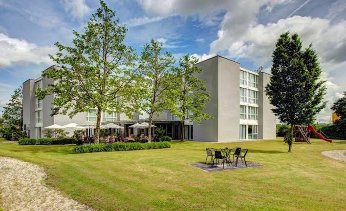 Primestay Hotel By Kostbar