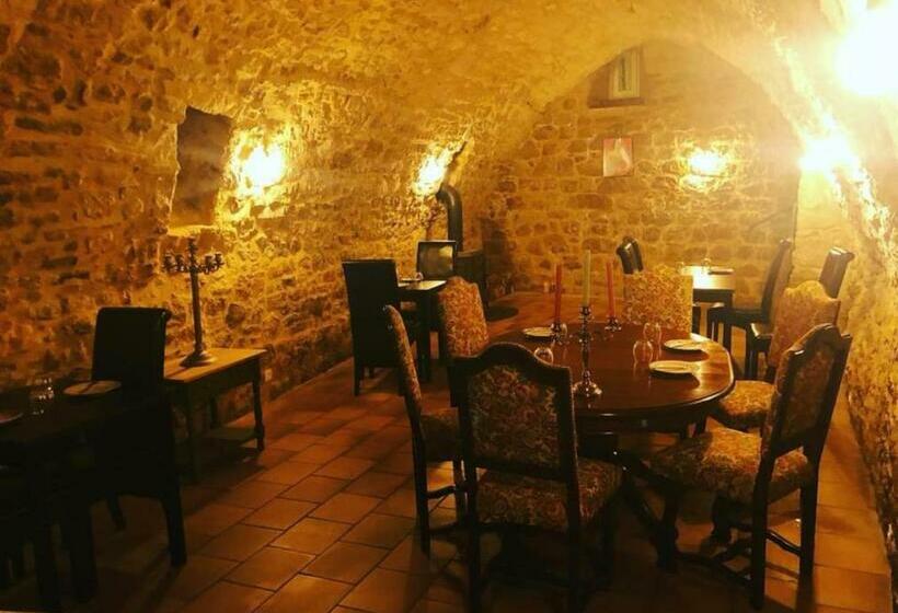 ベッドアンドブレックファースト Fleur D’iris