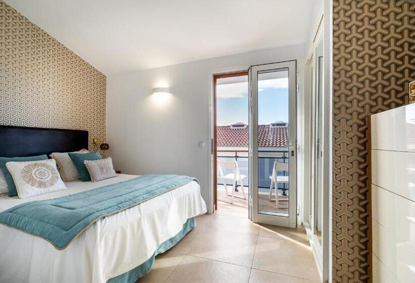 Bonito Bungalow Con Piscina Junto A La Playa