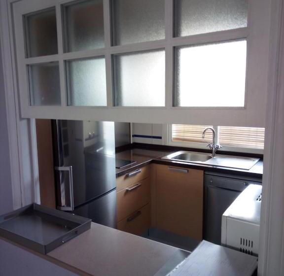 Cozy Apartment & Free Parking