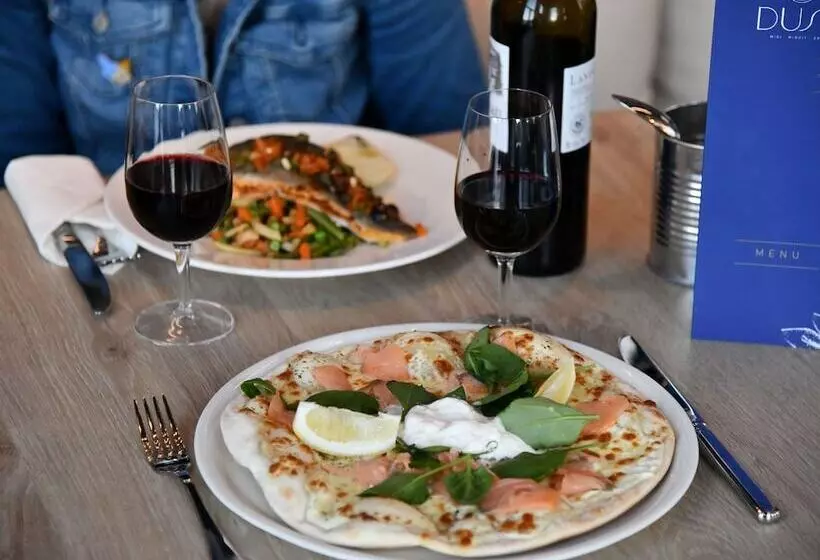 هتل Ibis Budget Saint Nazaire Centre Gare