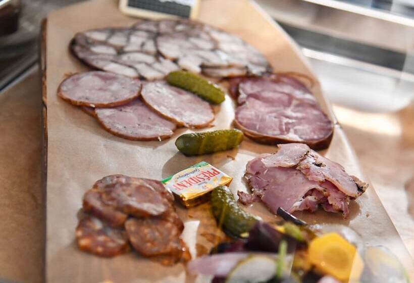 فندق Ibis Budget Saint Nazaire Centre Gare