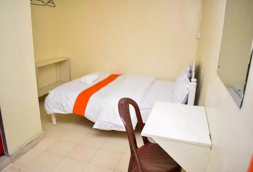 پانسیون Luna Light Guest House