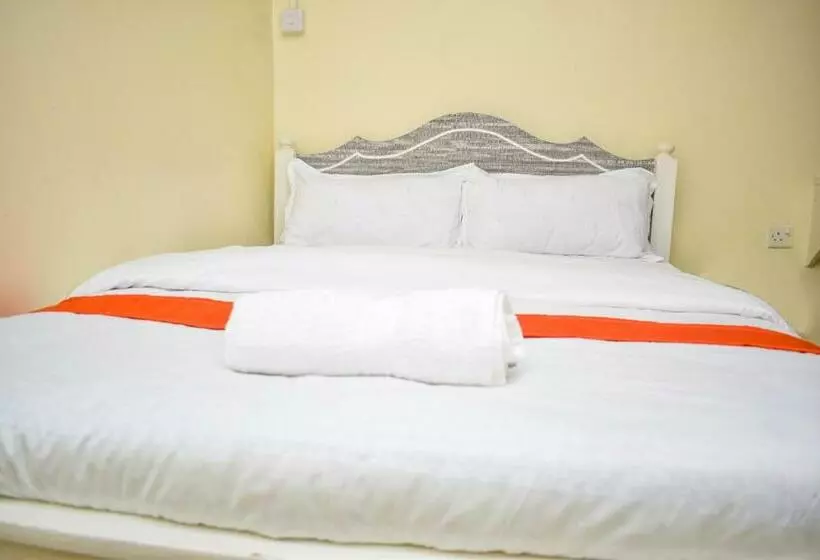 پانسیون Luna Light Guest House