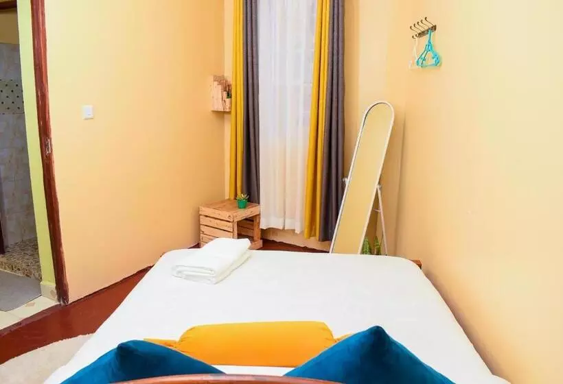 پانسیون Shalom Apartments