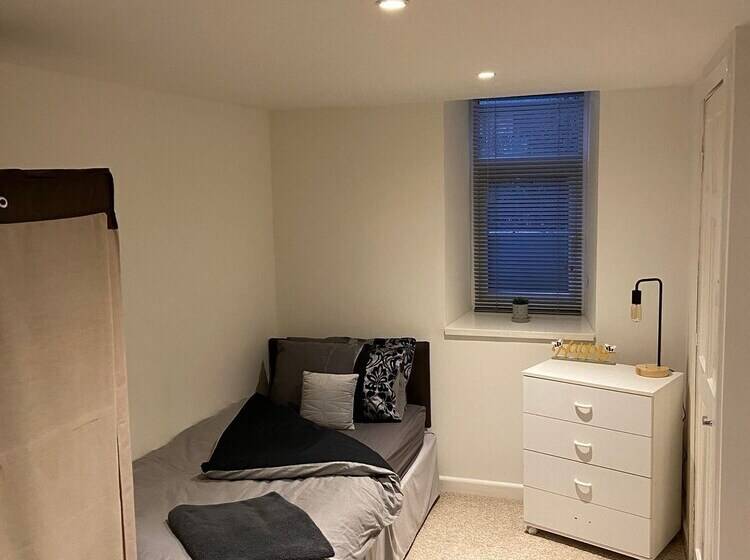 St Pauls Rd   Townhouse Accommodation