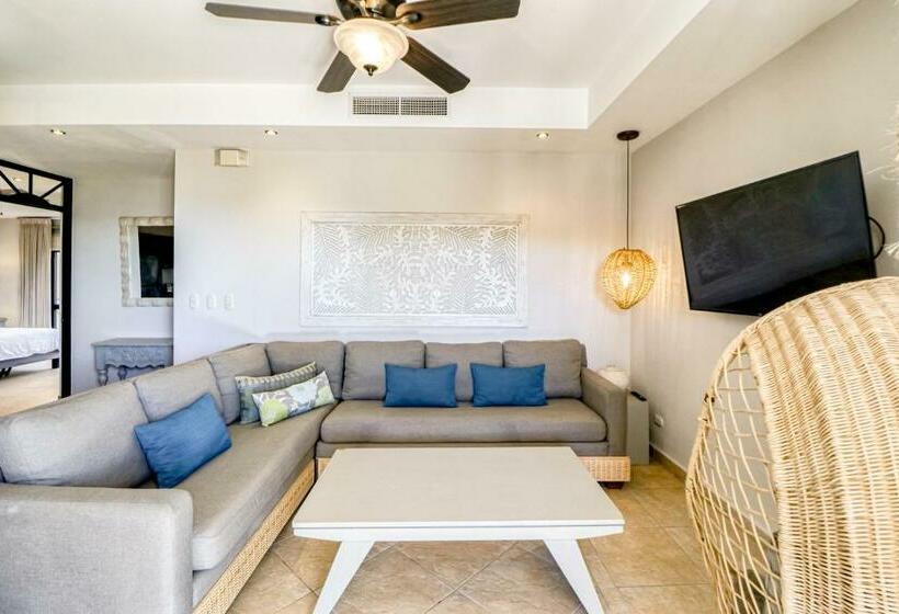 فندق Bahía Encantada H4