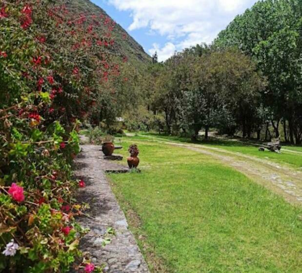 فندق Inti Punku Valle Sagrado
