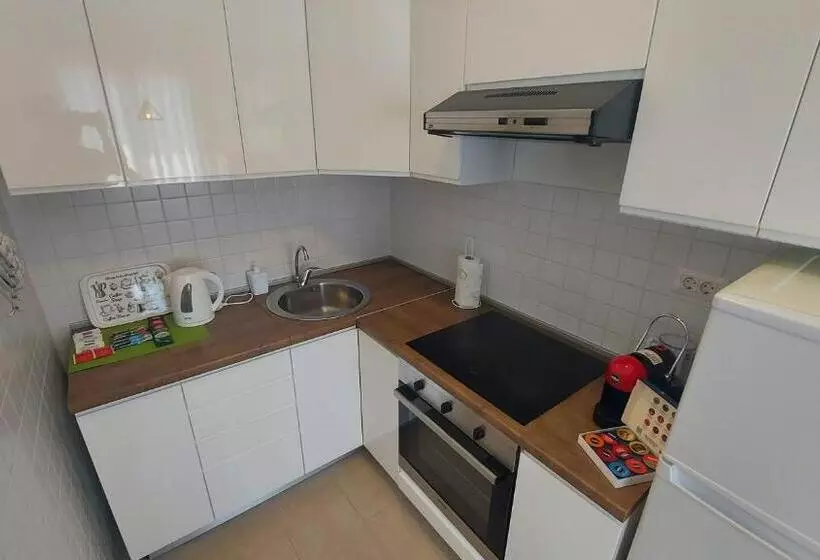 Lijepo Pozicioniran Stan, Atrakcije Blizu