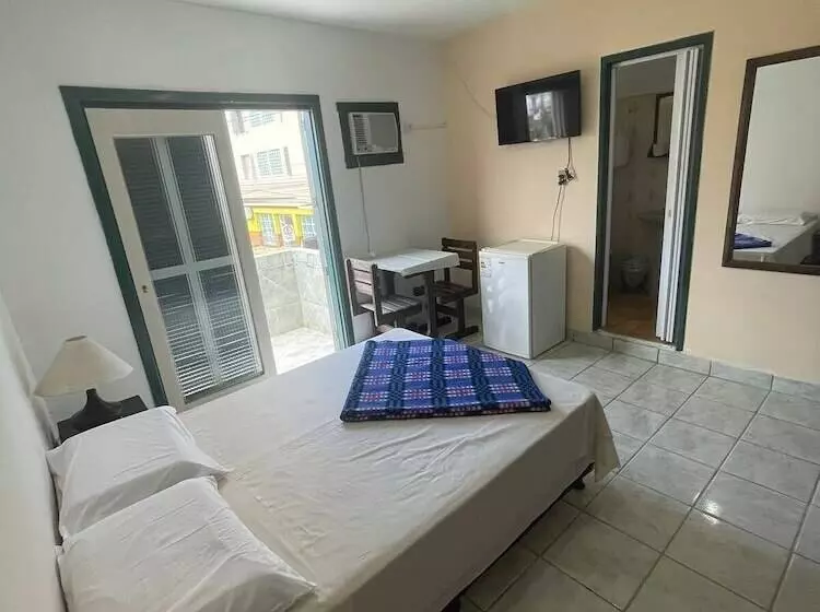 Retkeilymaja Central Praia