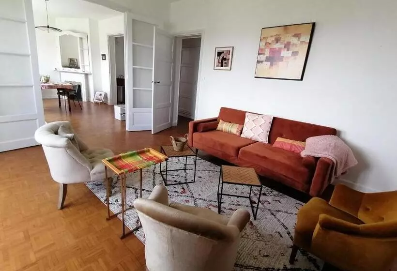 Appartement 85 M2 Centre Ville Entièrement Rénové