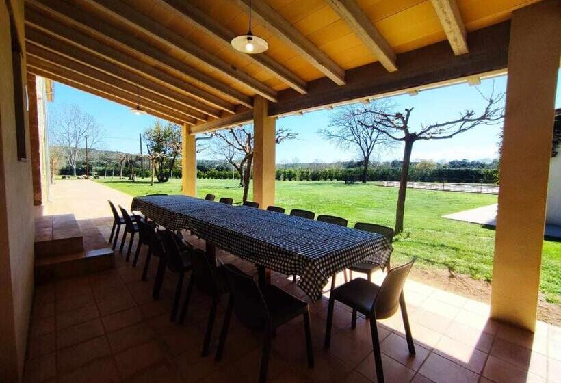 Masía Restaurada Con Piscina Privada28 Pax