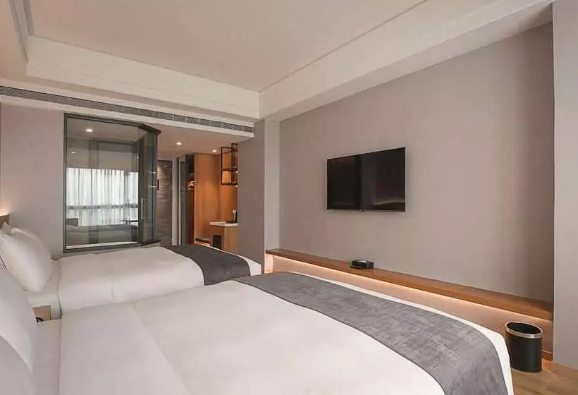 هتل Grand Banyan