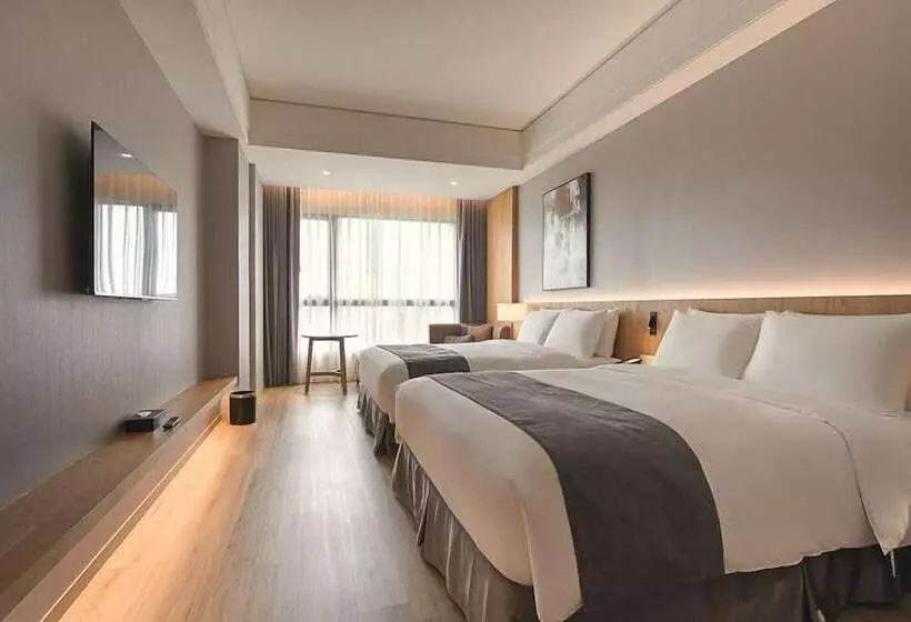 هتل Grand Banyan