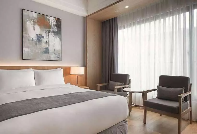 هتل Grand Banyan