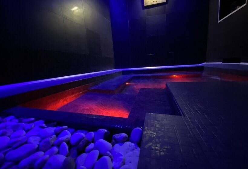 هتل Residenze Romano Ristorante & Spa Albergo Diffuso Red