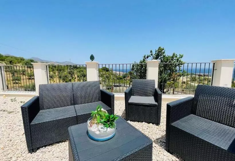 ホテル Agriturismo Bella Vista   Da Carmelo