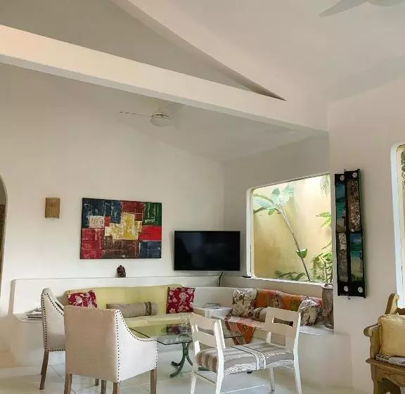 Villa Del Mare / Centro Da Ilha