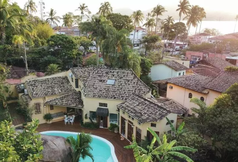 Villa Del Mare / Centro Da Ilha