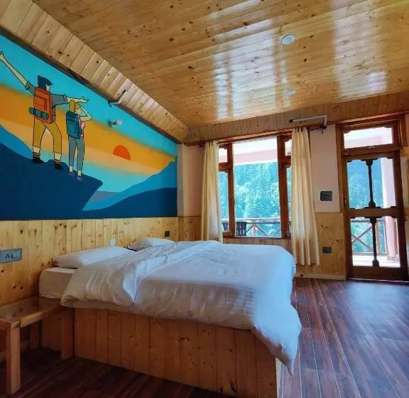 Yolo Hostel & Stay Jibhi