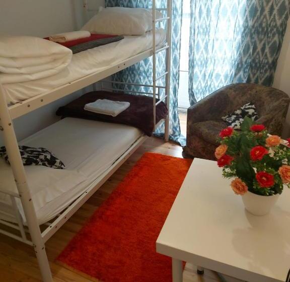 هاستل D&n Hospedagem Almirante