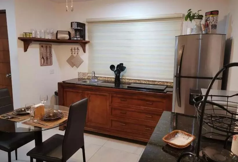 Apartmento Con Alberca A 50 Mt Del Mar La Licha