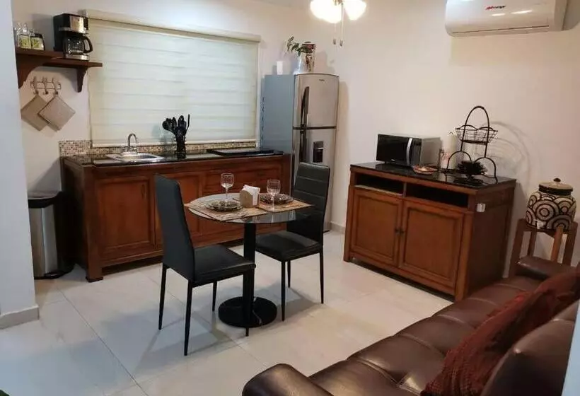 Apartmento Con Alberca A 50 Mt Del Mar La Licha