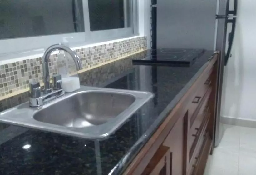 Apartmento Con Alberca A 50 Mt Del Mar La Licha