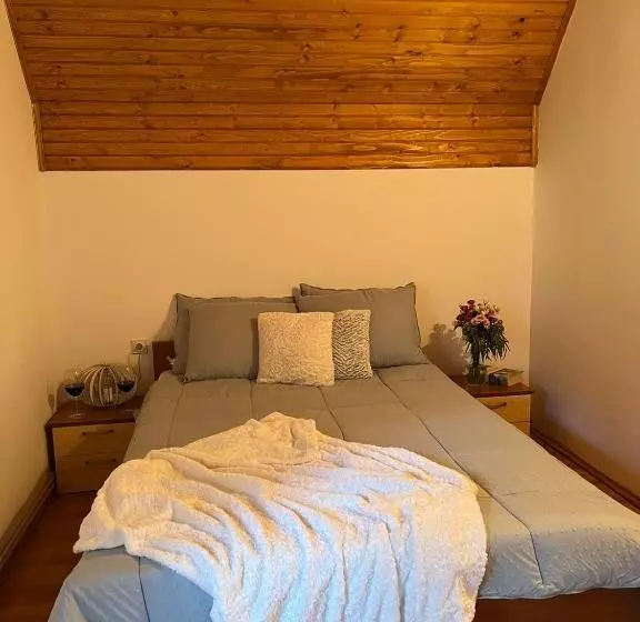 Blackberry House žabljak