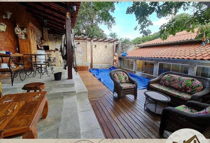Casa Charmosa Com Piscina Aquecida, Jacuzzi, Ar