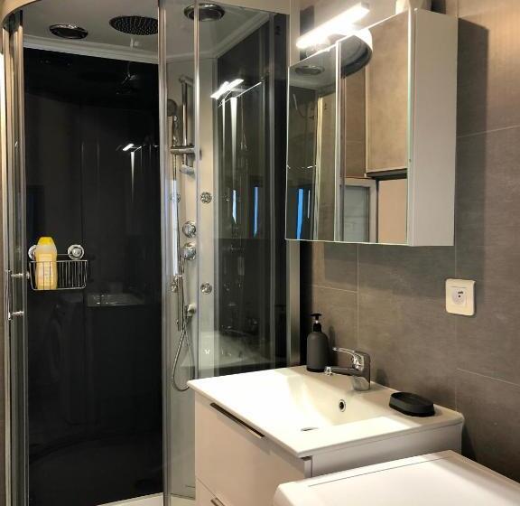 Le Petit Poltais Centre Du Pollet Proche Port & Plage