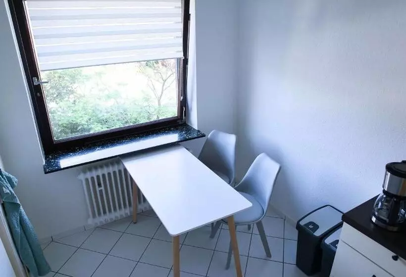 Stilvolle 2 Schlafzimmer Apartments Heidegarten, Osterheide, Zentrum