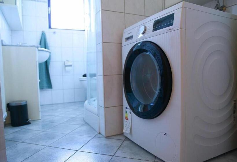 Stilvolle 2 Schlafzimmer Apartments Heidegarten, Osterheide, Zentrum