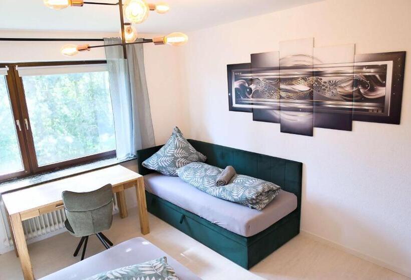 Stilvolle 2 Schlafzimmer Apartments Heidegarten, Osterheide, Zentrum